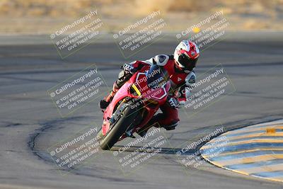 media/Oct-06-2024-Race Pace (Sun) [[d7d39ec7ad]]/1-Turn 10 (730am)/